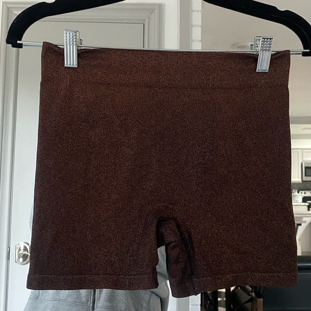Skims chrome shorts size large